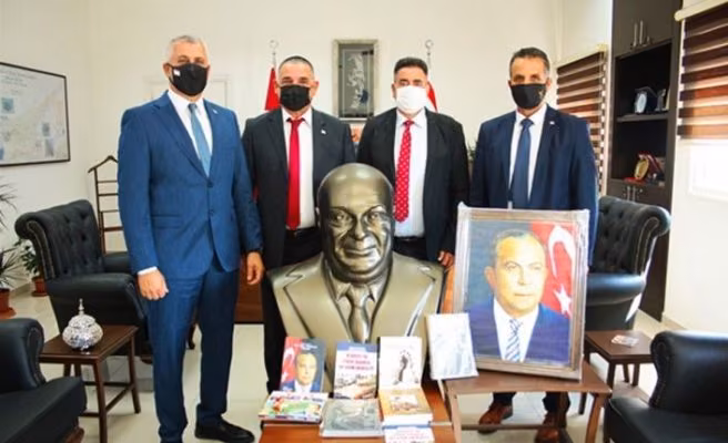 Antalya’da Açılacak Yeni Kütüphanede KKTC Köşesi de Olacak
