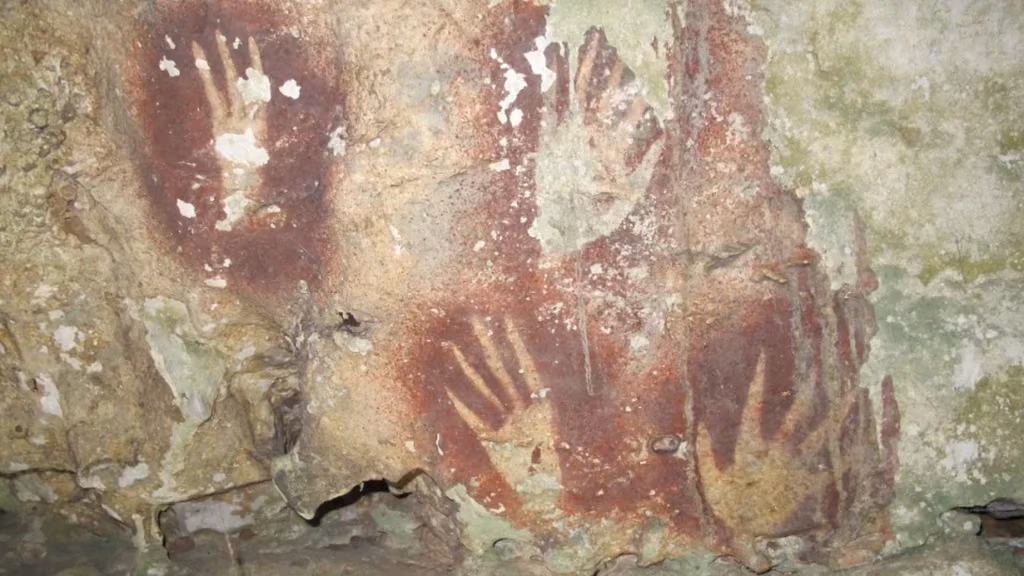 İnsanlığın İlk Sanat Eseri Bulundu: 67 Bin 800 Yaşında