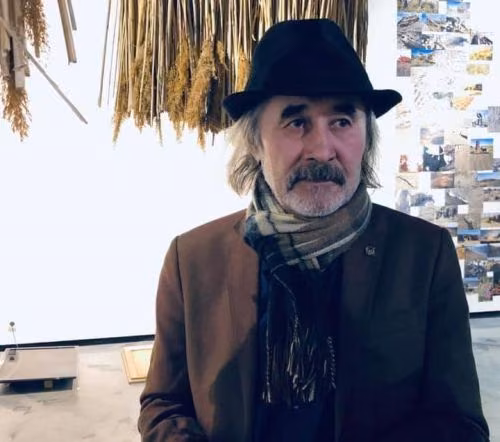 Kıbrıs Modern Sanat Müzesi için Sanatçı Orazbek Yesenbayev koronavirüs ile mücadeleye fırçası ile destek verdi...