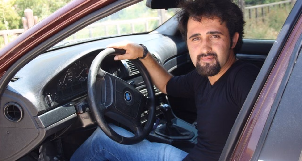 Babasına Kızdı, Öyle Bir İlan Verdiki !