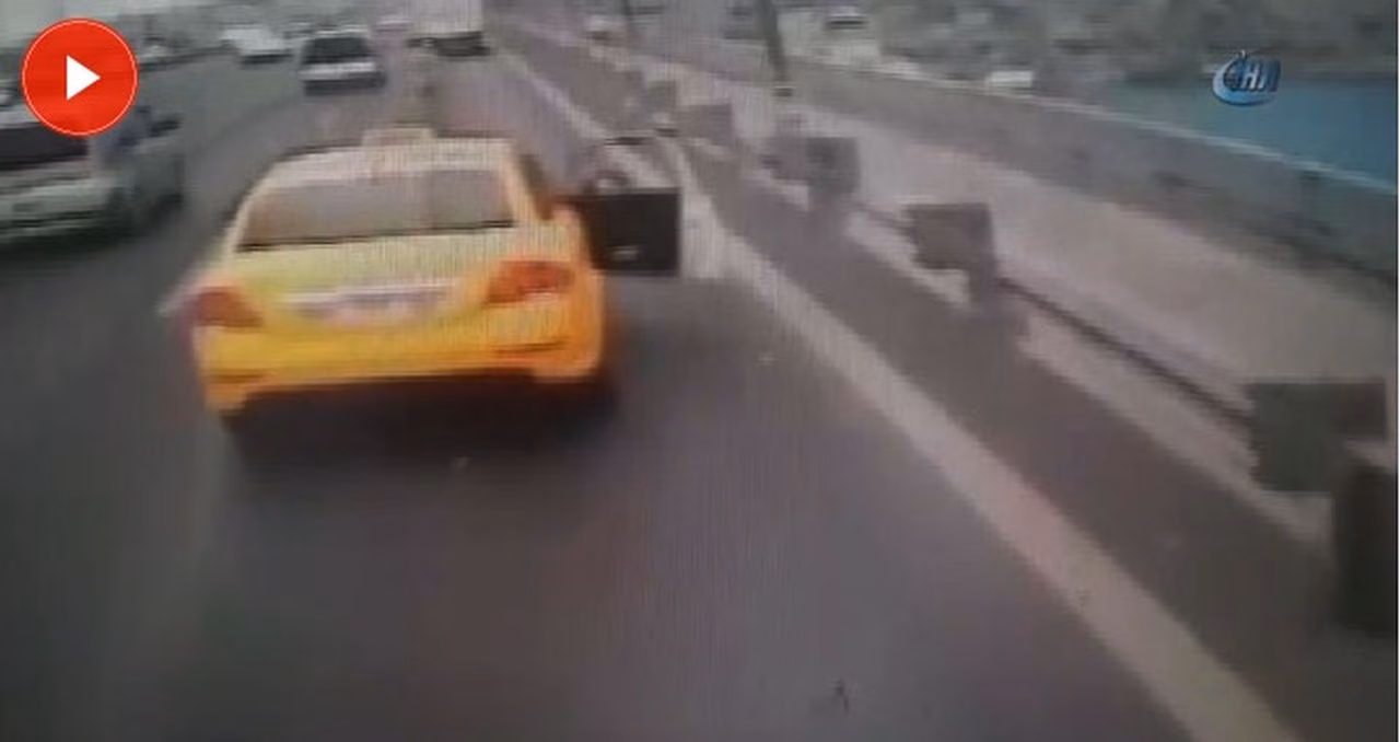 Filmleri Artmayacak İntihar Girişimi! İşte O Anlar...