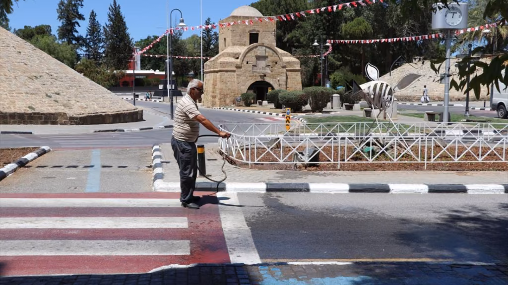Sıcak Hava Etkili Oluyor: 35 Dereceye Kadar Yükselecek
