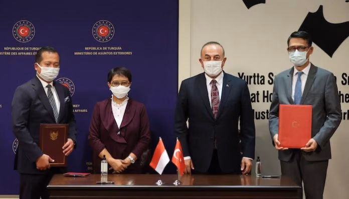 Türkiye İle Aşı Sertifikalarını Karşılıklı Tanıyacak