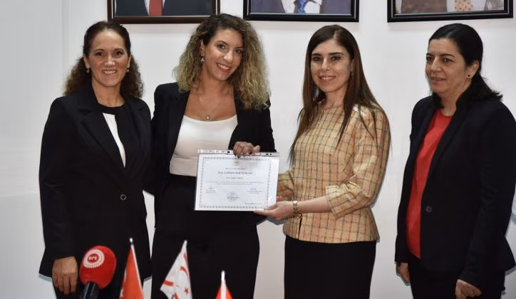 Sağlık Bakanlığı tarafından düzenlenen ilkyardım kurslarına katılanlara sertifikaları verildi