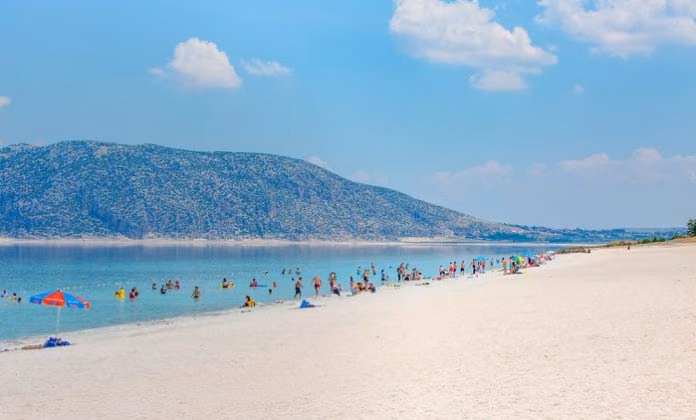 Salda Gölü’nü Korumak İçin Sert Tedbirler Yolda