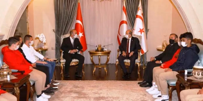 TATAR:KKTC GENÇLERİ HEM AKADEMİK HEM DE SPOR DALLARINDA BÜYÜK BAŞARILARA İMZA ATMAKTADIR