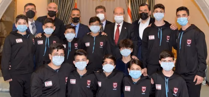 TATAR:BAŞARILI BİR ÖĞRENCİNİN HEM DERSİNİ, HEM SPORUNU DENGELEYEBİLMESİ, BAŞARISININ SIRRIDIR