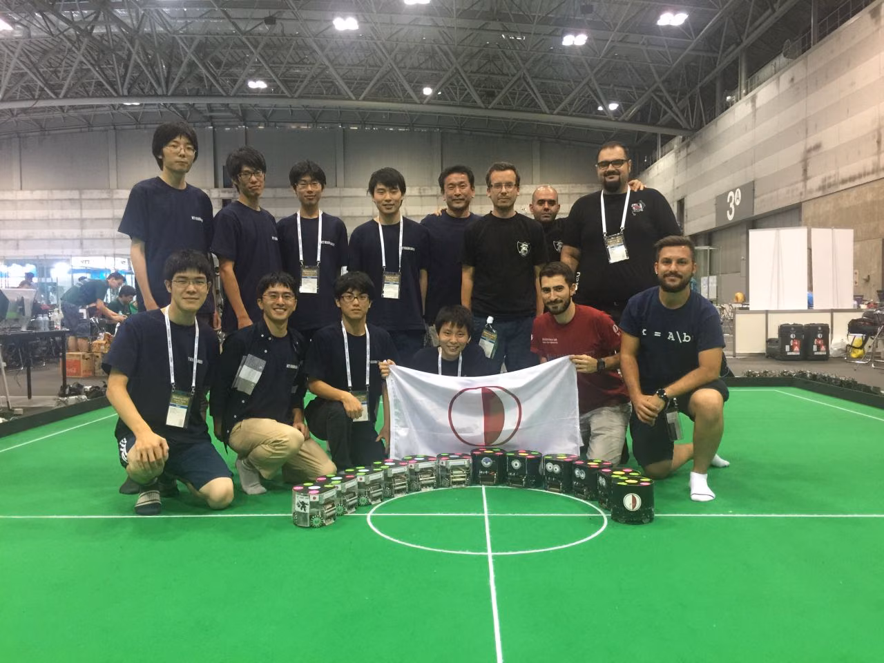 NeuIslanders Robotları Dünya Kupasında Bir Üst Tura Yükseldi