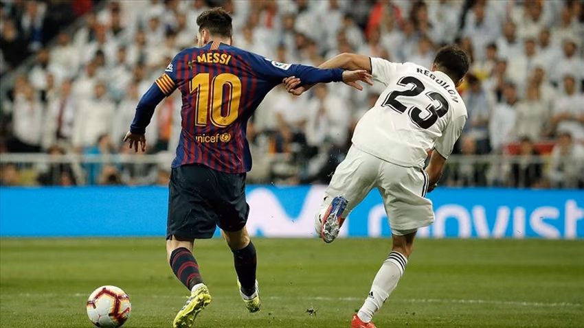 El Clasico: Barcelona-Real Madrid Maçı Güvenlik Endişeleri Nedeniyle Ertelendi