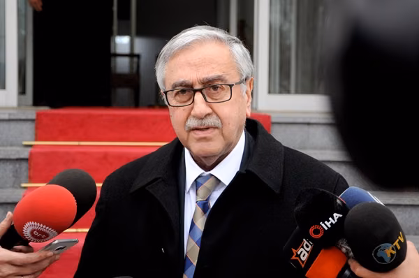 Akıncı, Hükümeti Kıbrıs Sorunundaki Son Gelişmeler Konusunda Bilgilendirdi
