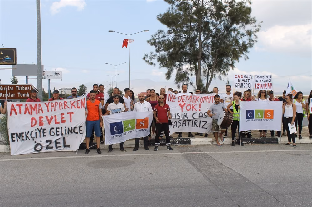 Cas Çalışanları Ercan’da Süresiz Eylem Başlattı