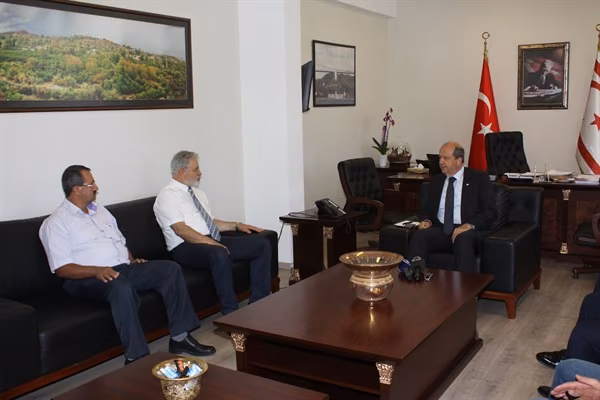 Başbakan Tatar Narenciye İhracatçı Birliklerinden Bir Heyeti Kabul Etti