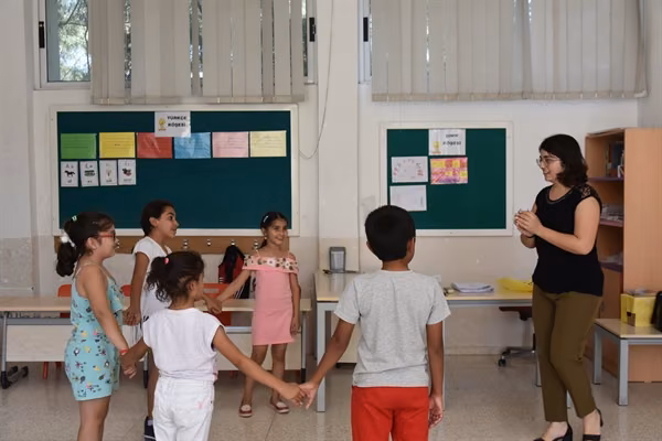 LTB-YDÜ İş Birliğindeki Kurslar Haspolat, Surlariçi Ve Ltb El Ele Çocuk Merkezi’nde Veriliyor