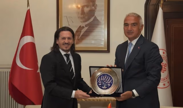 Türkiye ve Kuzey Makedonya'dan Turizmde İş Birliği Atağı