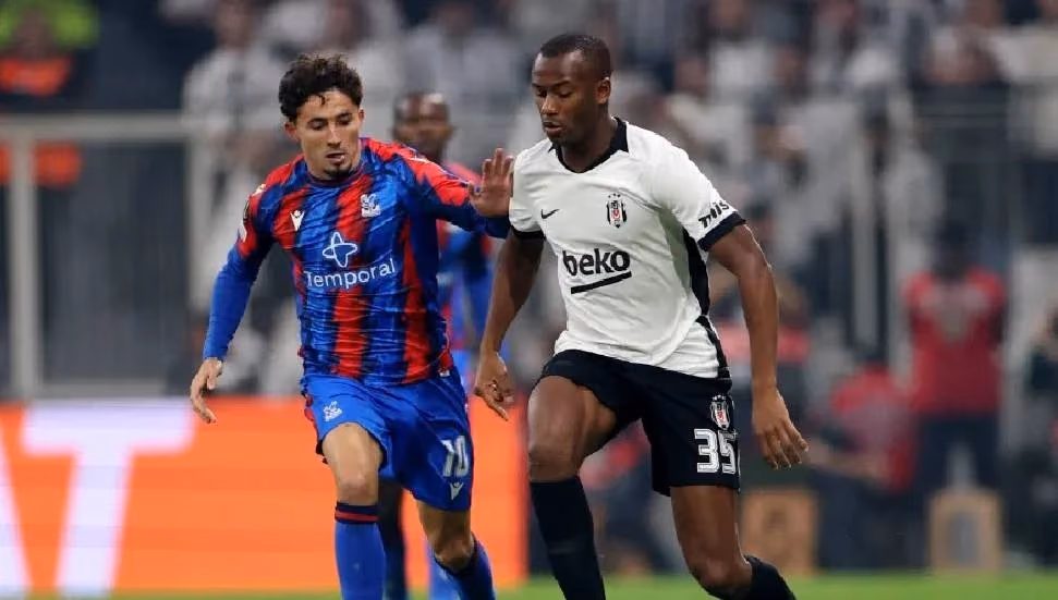 Beşiktaş İlk Puan Kaybını Yaptı: 10 Kişi Kartal Sahasında Beraberlik Aldı
