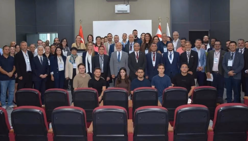 DAÜ, KKTC Araştırma Merkezleri Ekosistemi Toplantısında Güçlü Bir Heyetle Temsil Edildi