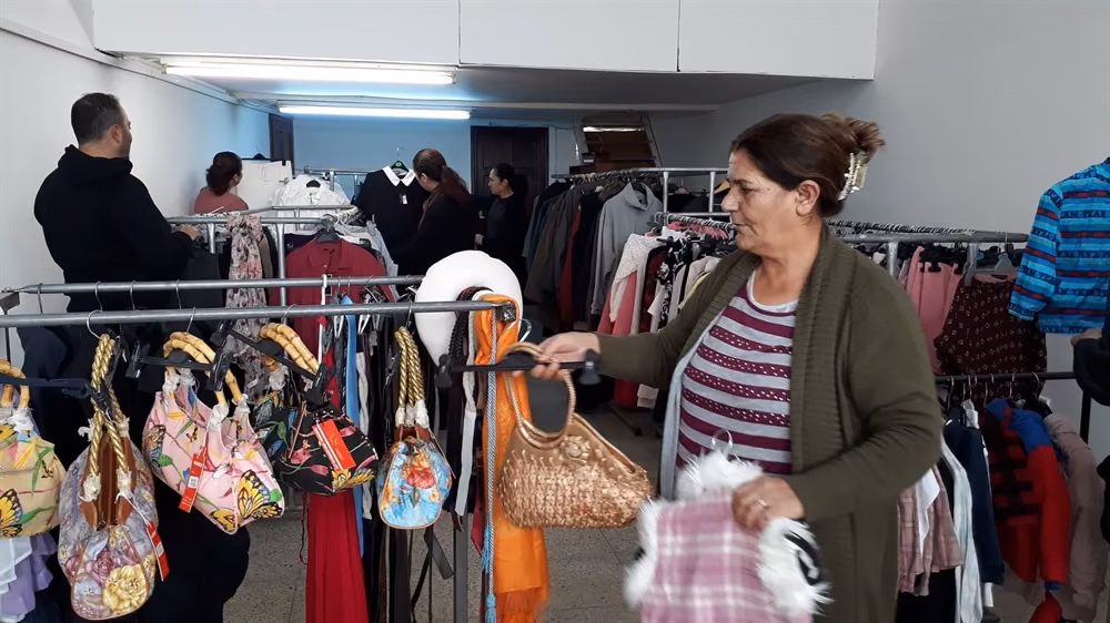 Kanser Hastalarına Yardım Derneği 2. El Satış Dükkanı Yeniden Açıldı