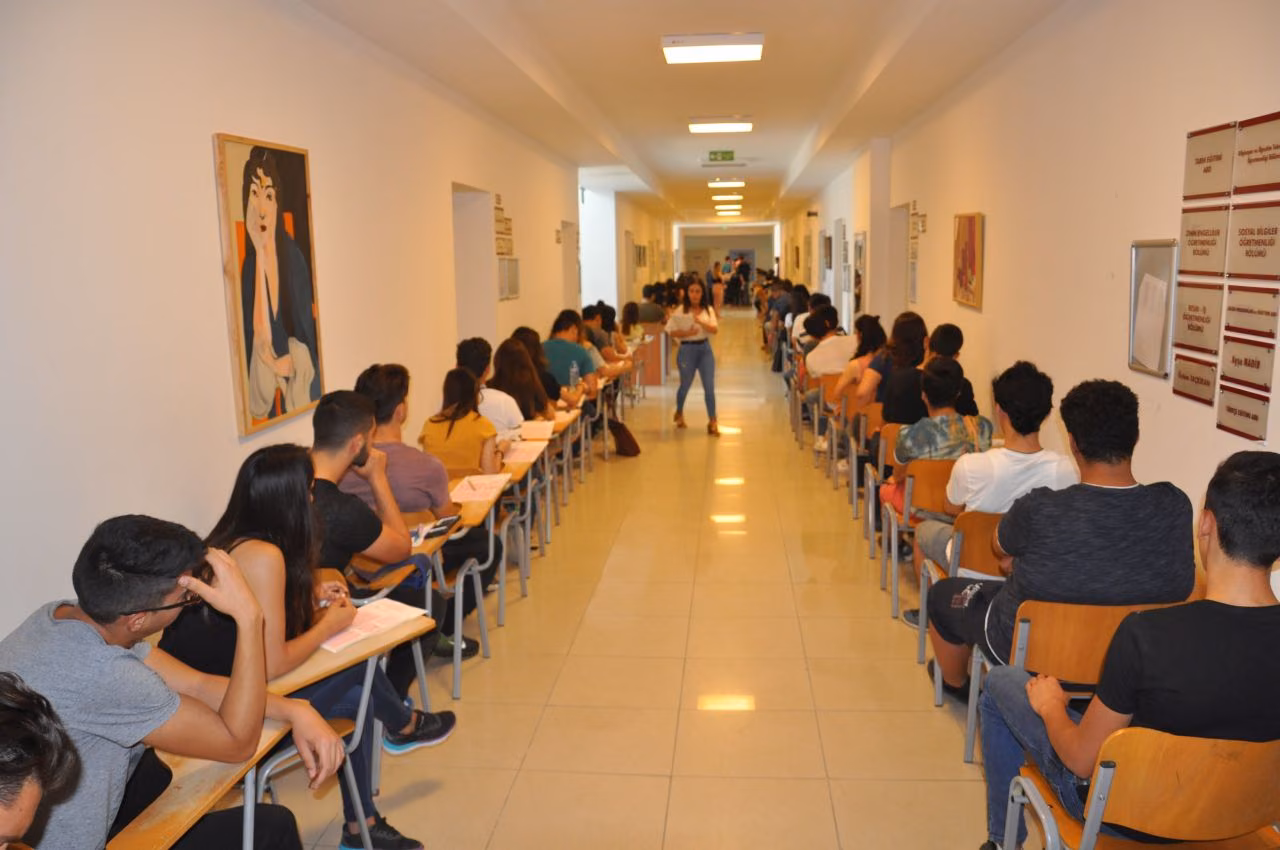KKTC'de son 24 saatte 669 yeni vaka tespit edildi, 1 kişi yaşamını yitirdi