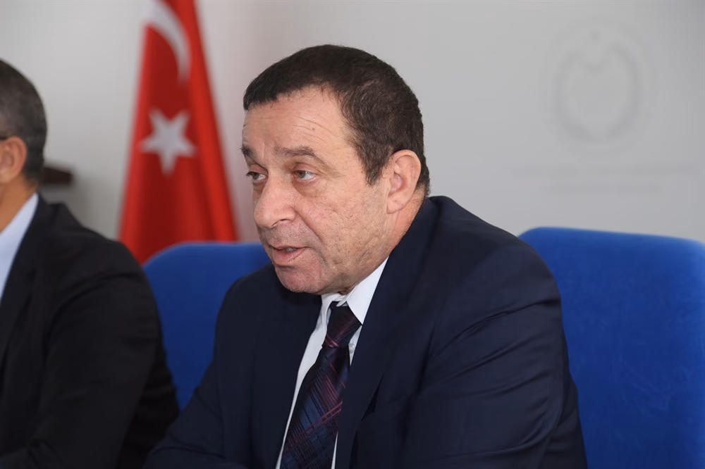 Denktaş: “Ek Mesai Ödemelerinin Kamu Maliyesi Yönünden Sürdürülebilirliği Yok”
