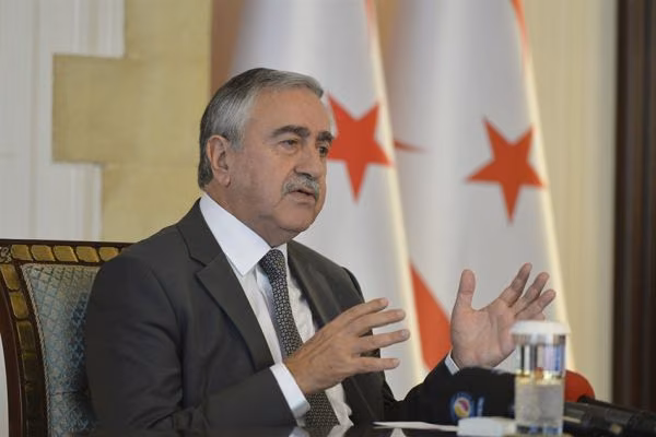 Cumhurbaşkanı Akıncı'yı Tehdi̇t Eden Şahıs Adli̇ Kontrol Şartıyla Serbest