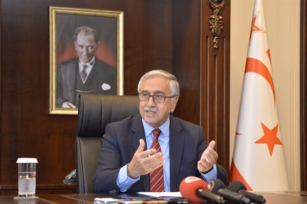 Cumhurbaşkanı Akıncı, Yurttaşlara Olağanüstü Durumun Gerektirdiği Hal Ve Tavra Girmelerini Önerdi