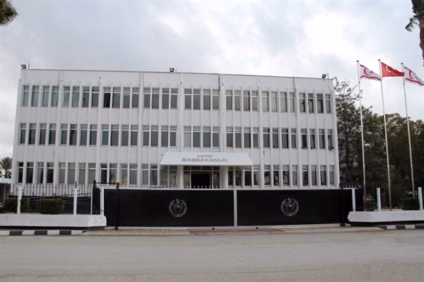 Başbakanlık, Anıt Mezarla İlgili Açıklama Yaptı