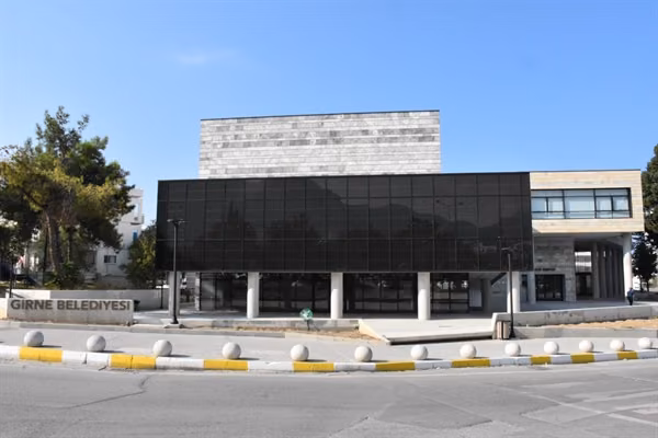 Girne Belediyesi Yeni Hizmet Binası Faaliyete Başladı