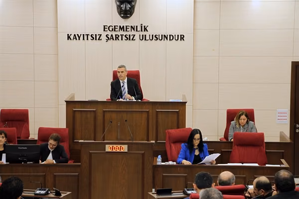 Cumhuriyet Meclisi Toplantısı Tamamlandı