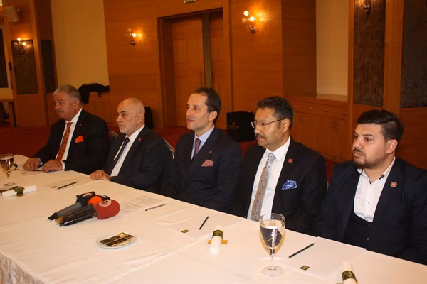 Yeniden Refah Partisi Başkanı Erbakan: “Dış Güçler Şimdi Kıbrıs Ve Çevresindeki Doğal Kaynaklara Göz Dikti”