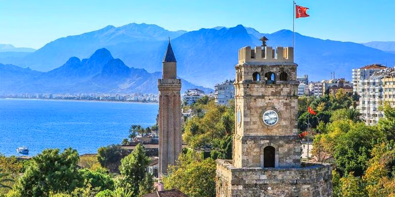 Antalya'da Turist Geçen Yıla Göre Yüzde 163 Arttı Kaynak: Antalya'da Turist Geçen Yıla Göre Yüzde 163 Arttı
