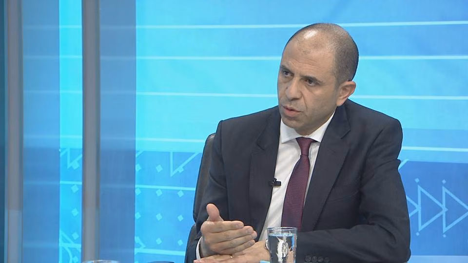 Özersay: “Siyasi Eşitlik, Garantilerden Vazgeçerek Alınması Gereken Bir Hak Değil”