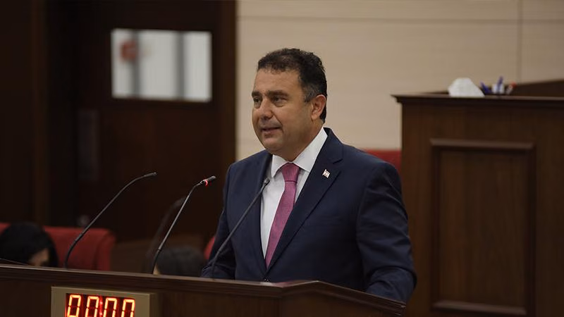Başbakan Ersan Saner: "Üst Komite'de Bürokratların Da Bulunması Gerek"