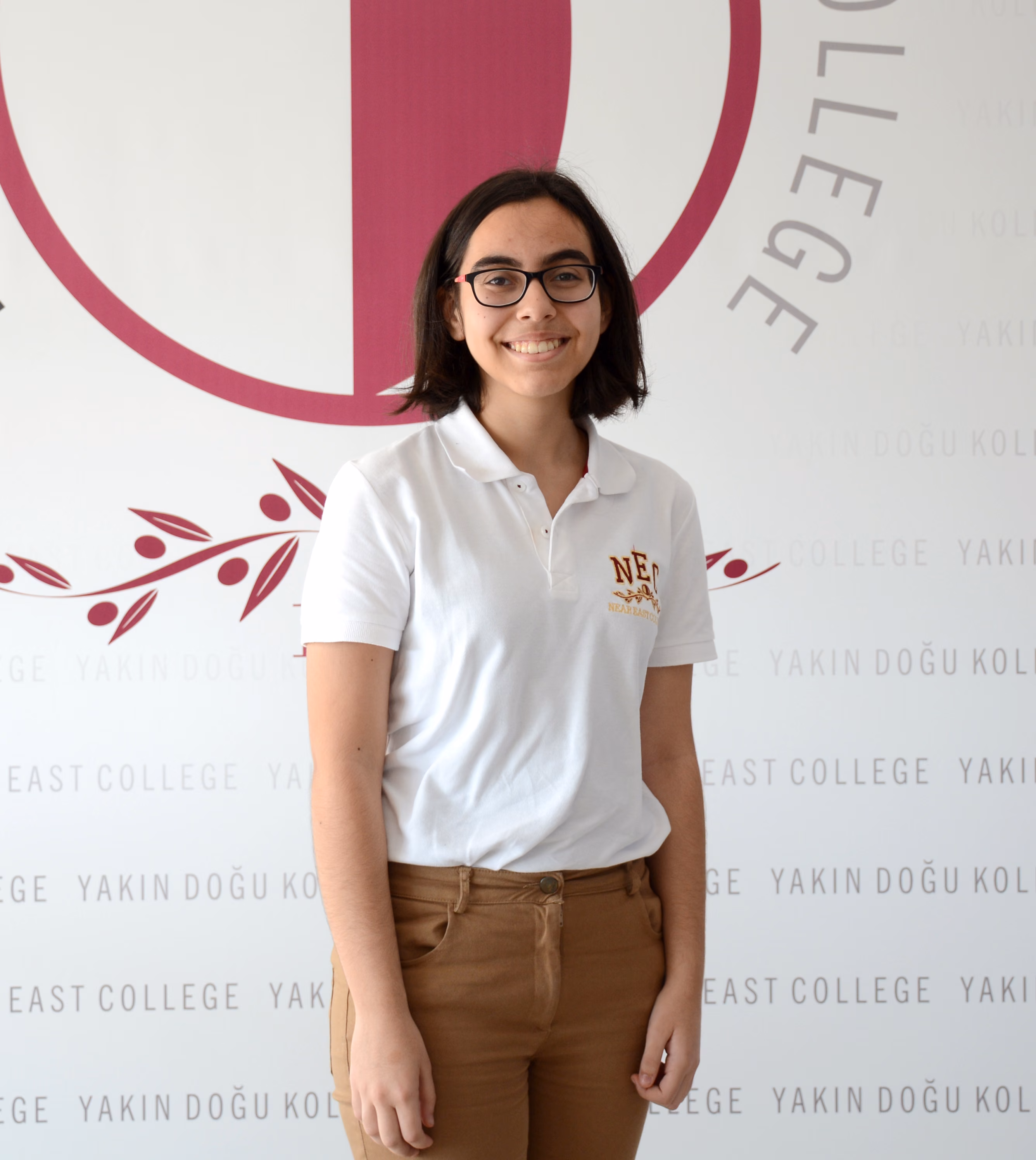 Yakın Doğu Koleji Öğrencisi Ayten Çamur, IGCSE Sınavlarında Matematik Dalında Dünya Birincisi, Biyoloji ve Kimya Dalında ise Avrupa Birincisi Oldu…