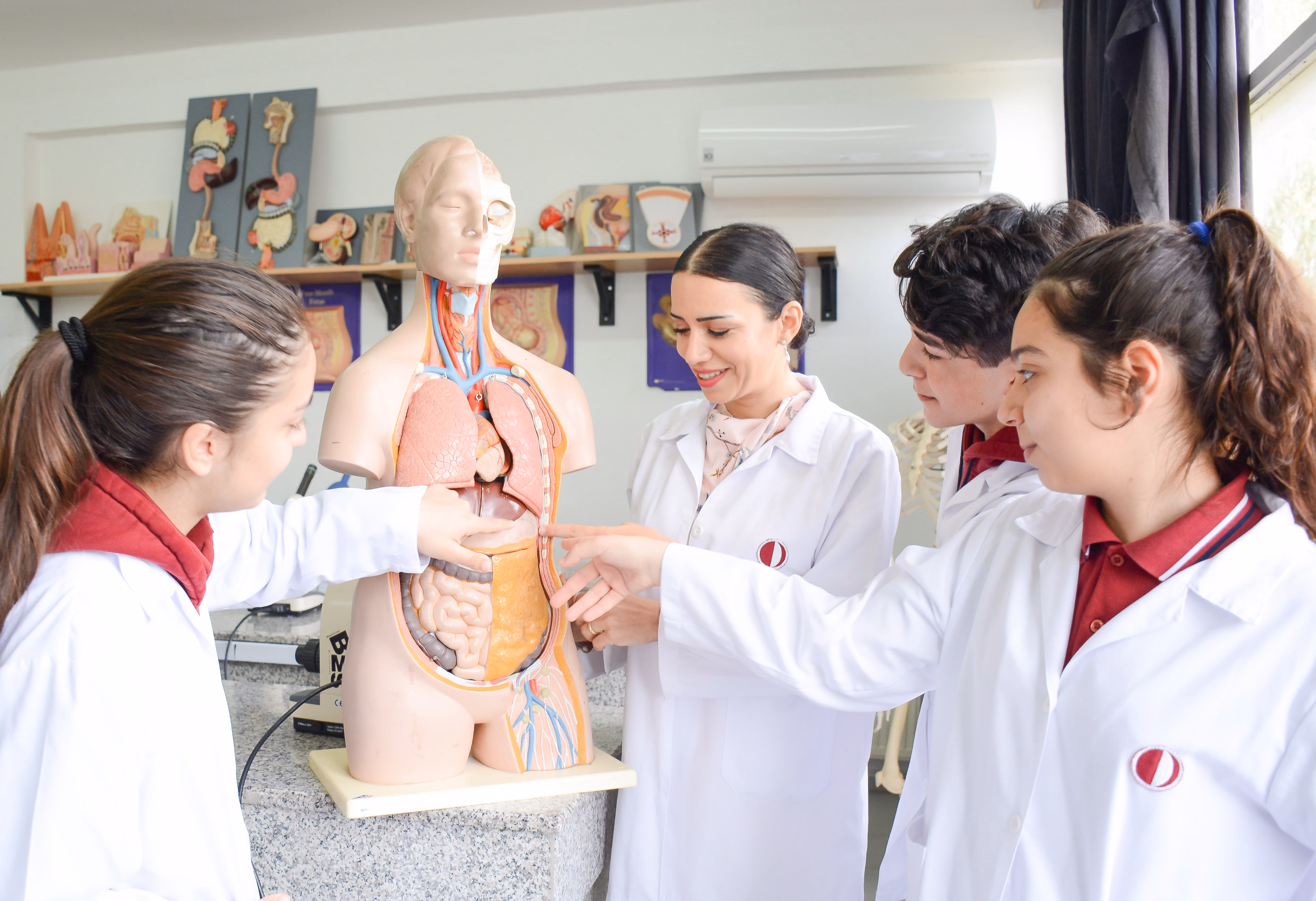 Yakın Doğu Kolejinin IELTS ve SAT Sınavlarındaki Başarıları Gurur Verici…