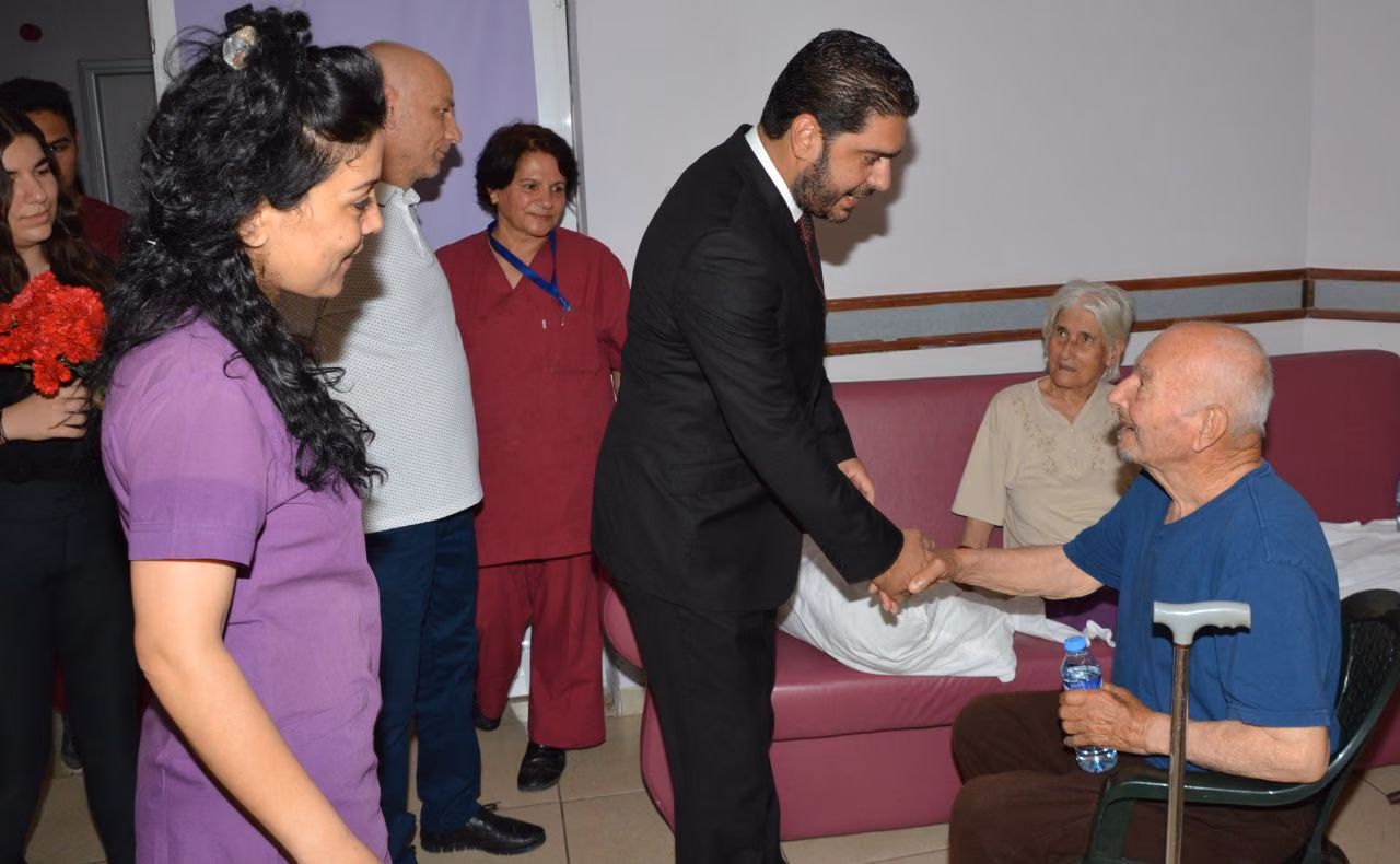 Savaşan: Babalarımıza Her Zaman Saygı Göstermeliyiz