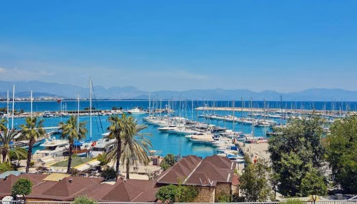 Antalya’da Yer Alan Turizm Arsaları Satışa Çıkarıldı