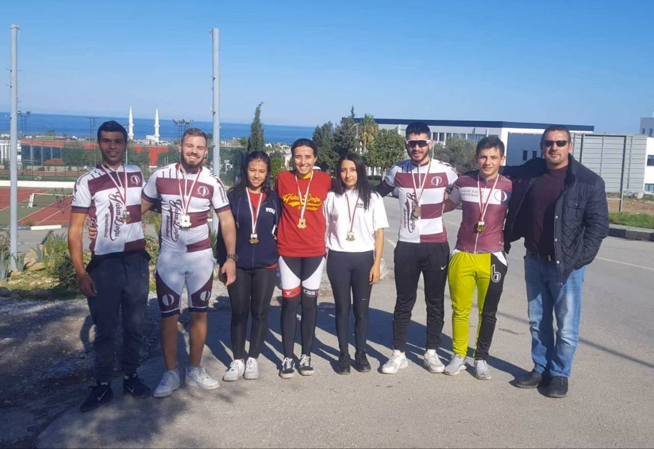 Yakın Doğu Üniversitesi Bisiklette Çifte Şampiyon
