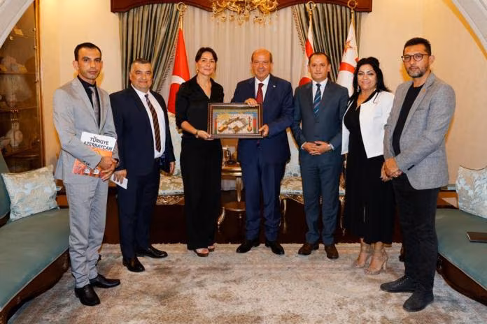 Cumhurbaşkanı Ersin Tatar, Çağdaş Müzik Derneği ve Azerbaycan Kıbrıs Dostluk Cemiyeti Heyetini Kabul Etti