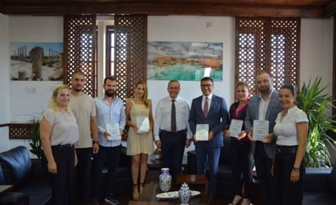Çevre Koruma Dünya Çevre Günü Kamu-Spotuna Katkı Koyanlara Teşekkür Plaketi Verdi