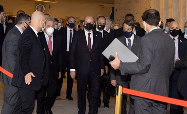 Cumhurbaşkanı Tatar Cenevre'deki Siyasi Parti Liderleriyle Görüşüyor