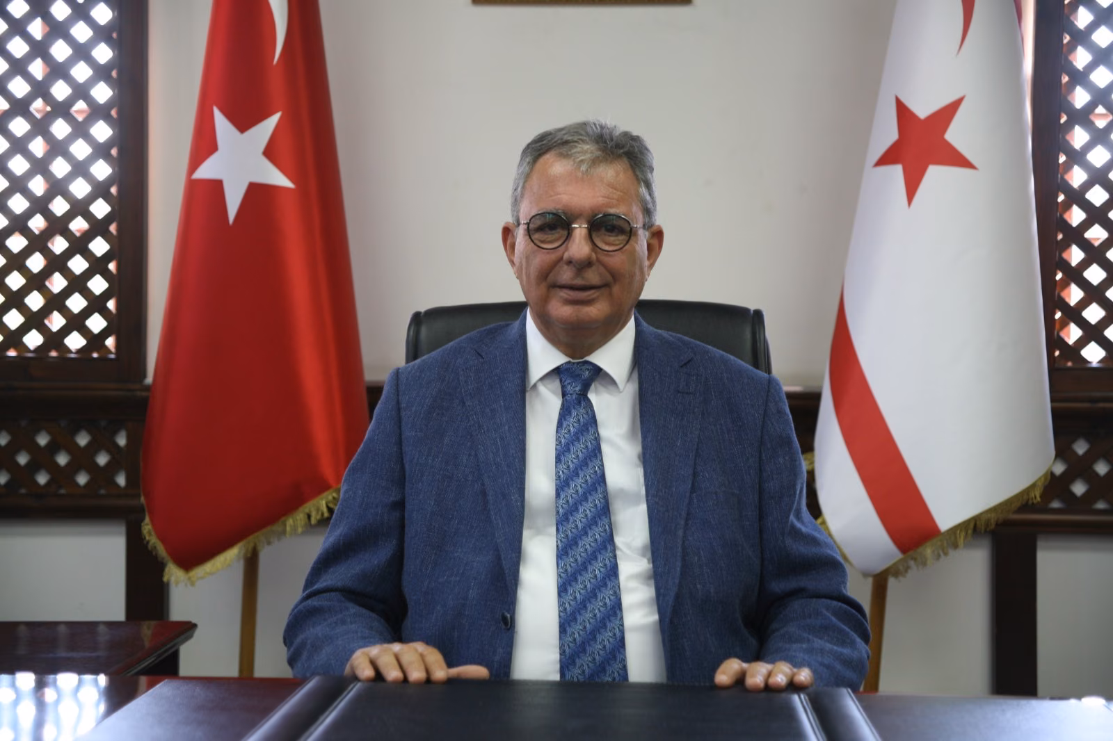 Evren: “Atatürk, Türk Ulusunun Simgesidir”