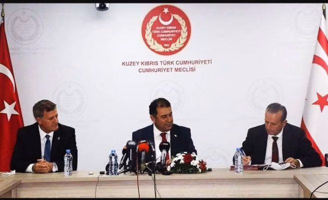 Saner Hükümet’in İstifasını Cumhurbaşkanı’na Sundu