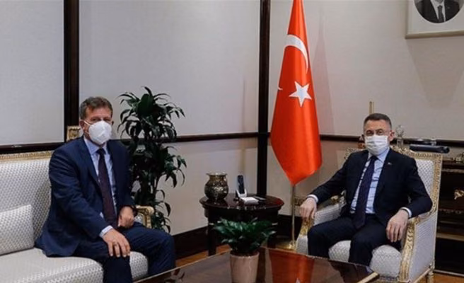 Türkiye Cumhuriyeti Cumhurbaşkanı Yardımcısı Oktay, Başbakan Yardımcısı, Ekonomi ve Enerji Bakanı Arıklı'yı Kabul Etti